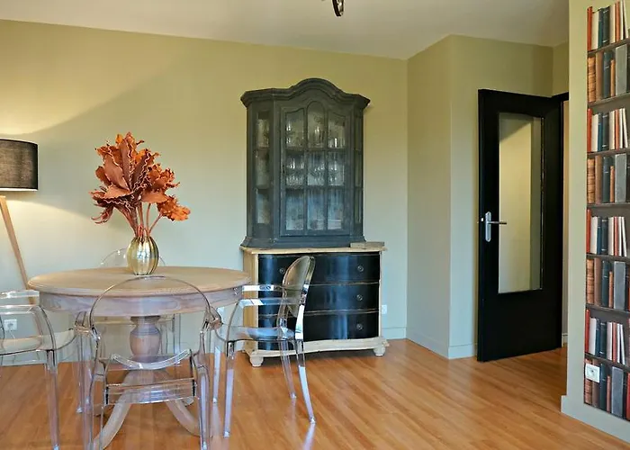 Daire Little - Westhoek